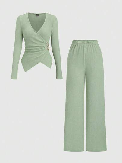 Sweetra Petite 2pcs Minimalist Commuter Knit Textured Comfortable Casual Metal Buckle Decor Petite Women Set, Autumn/Winter