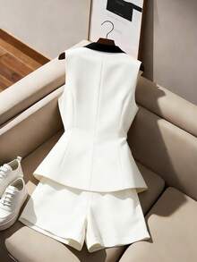 GlowEve Women's Black & White Contrast Lapel NeckSleeveless Blazer And Shorts Elegant Commuter Suit - White - View 2