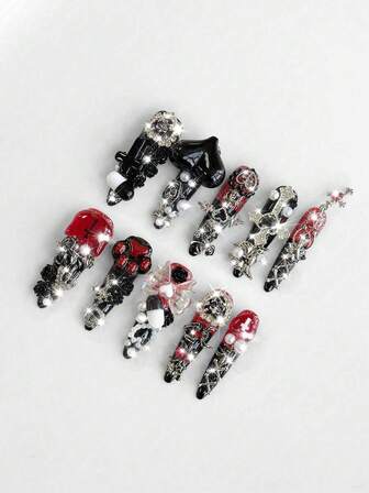 Goth 10 pezzi di unghie finte stile punk scuro realizzate a mano per Ognissanti + 3 fogli di adesivo biadesivo, set di manicure gotico Y2K, rimovibile, decorato con strass e catena di perle finte, adatto per festival, feste, balli e uso quotidiano