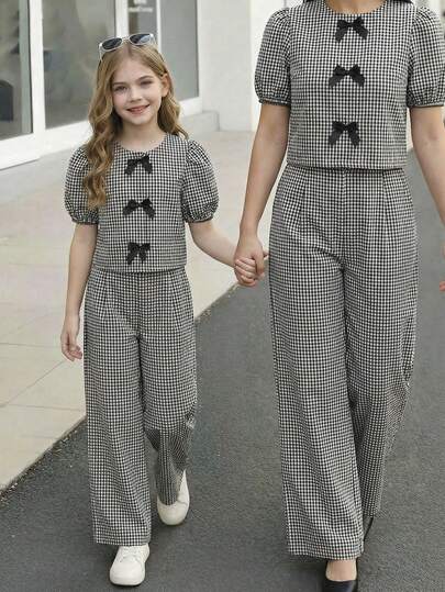 SHEIN 少女格子蝴蝶装饰泡泡袖上衣和阔腿裤两件套，休闲又优雅