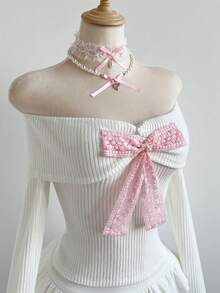 Elamini 白色罗纹针织面料，粉色蕾丝仿珍珠蝴蝶结点缀，露肩修身T恤，甜美、浪漫、优雅、简约、复古、百搭，适合春夏、情人节、通勤穿着。 - 白色 - 查看 1