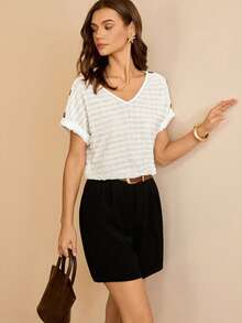 Lymera 春夏新款时尚休闲百搭V领白色提花面料肩章短袖T恤 - 白色 - 查看 3