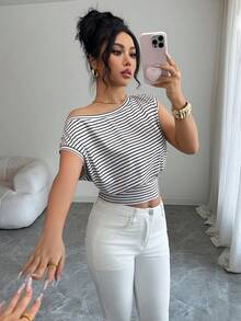 Elenzga 不对称下摆斜肩优雅OL T恤 - 彩色 - 查看 5