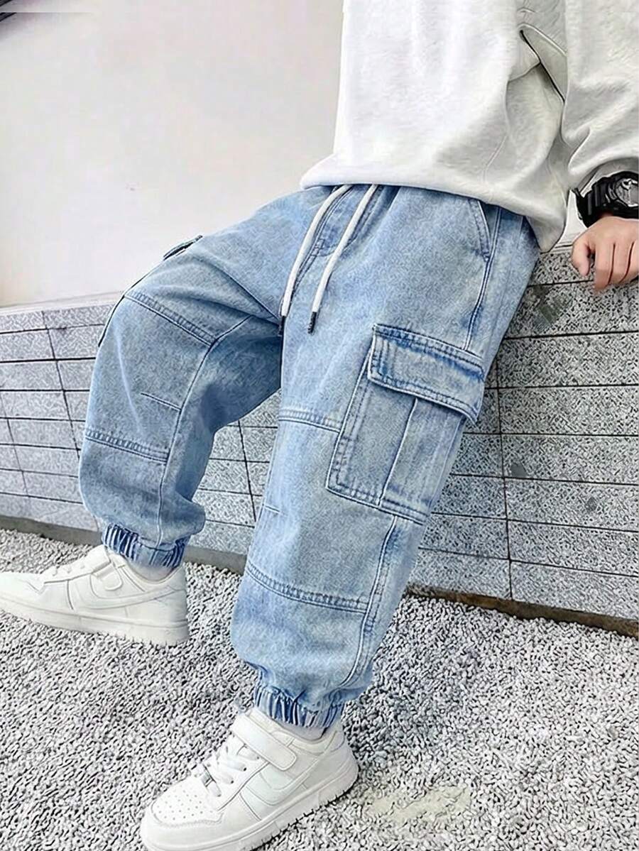 SHEIN Casuvi Kids Young Boy Retro Casual Street Style Cool Multi-Pocket Loose And Comfortable Full Elastic Waist Drawstring Cuff Denim Overalls, School, Campus, College Summer Holiday - Medium Wash - View 1