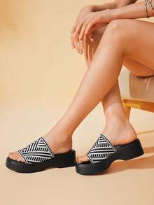 HighSole Giày sandal đế xuồng và đế cao thời trang mùa hè dành cho nữ - Đen và trắng - Xem 6