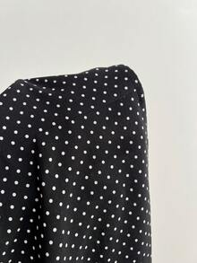 Elamini Bộ đồ gồm áo vest không tay cổ chữ V buộc dây phía sau in chấm bi đen và chân váy ngắn cạp thấp xếp ly, kết hợp với quần legging viền ren tương phản, kiểu dáng thanh lịch cổ điển, thoải mái, phù hợp đi làm, đi học, đa năng cho mùa xuân/hè. - màu đen - Xem 8