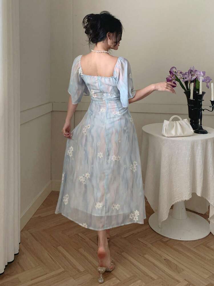 Tall Women's Elongated Sleeve Elegant Floral Print Square Neck Dress, Vacation Style Sundress