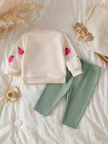 SHEIN 新生女宝宝休闲甜美3D立体花卉卫衣和罗纹裤套装 - 綠色 - 查看 2