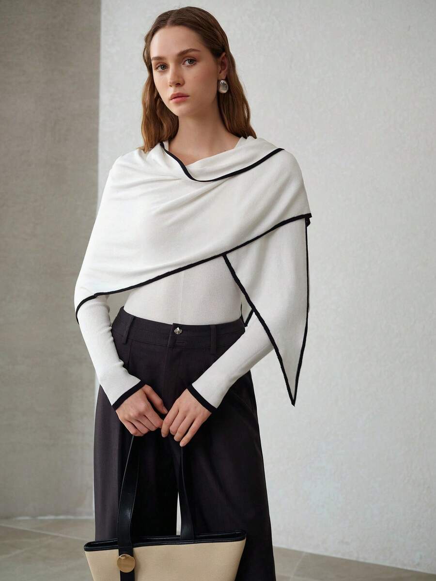 MOTF PREMIUM 两件套女士V领修身毛衣和撞色滚边披肩 - 米色 - 查看 1