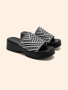 HighSole Giày sandal đế xuồng và đế cao thời trang mùa hè dành cho nữ - Đen và trắng - Xem 8