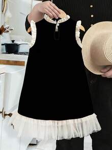 SHEIN Genkimix Kids 女童夏季休闲网纱拼接蝴蝶结装饰连衣裙 - 黑色 - 查看 2