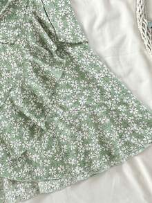 SHEIN Teen Girl Polka Dot & Heart Ditsy Floral Casual Ruffled Hem Sleeveless A-Line Vacation Dress, Summer Clothes, Beach, Holiday, Sun Dresses, Boho, Beach Vacation Outfits - Green - View 5