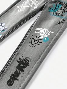 SHEIN 青少年男童休闲水洗涂鸦印花修身牛仔裤 - 黑色 - 查看 5