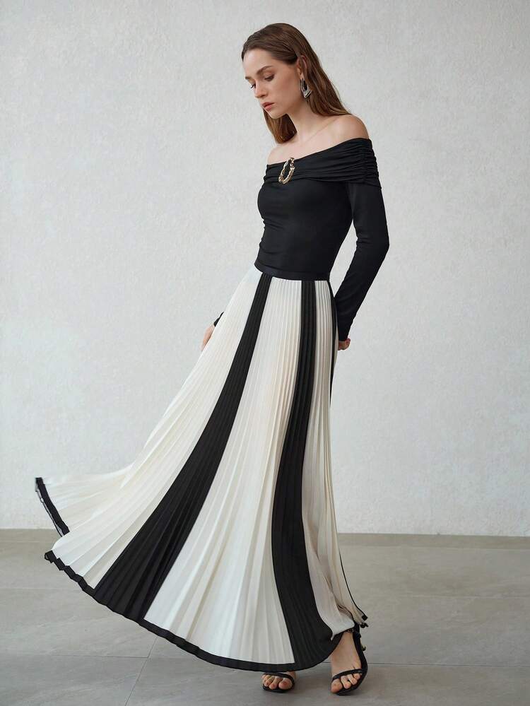 WOMEN'S COLORBLOCK PLEATED SKIRT