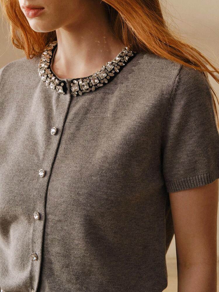 WOMEN'S RHINESTONE EMBELLISHED FRONT BUTTON SHORT SLEEVE KNIT TOP