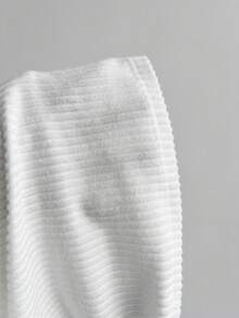 Elamini 白色罗纹针织面料，粉色蕾丝仿珍珠蝴蝶结点缀，露肩修身T恤，甜美、浪漫、优雅、简约、复古、百搭，适合春夏、情人节、通勤穿着。 - 白色 - 查看 6