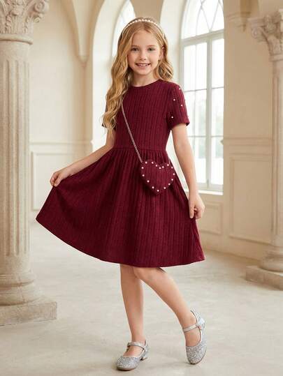 SHEIN 少女纯色针织圆领修身休闲短袖连衣裙 + 心形斜挎包