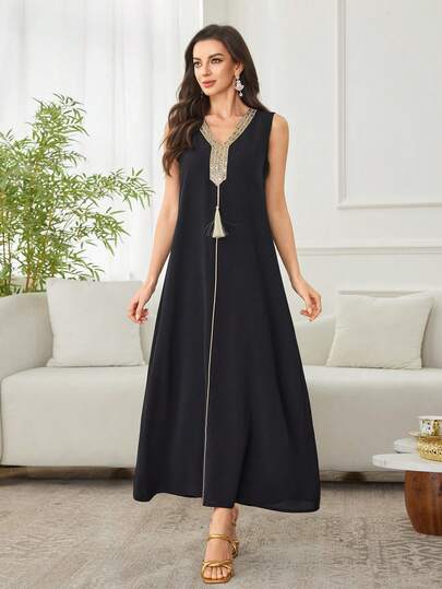 Al Najma Solid Color V-Neck Tassel Decor Gold Ribbon Elegant Arabic Style Dress For Women