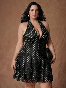 SHEIN Tall CURVE Vestido elegante de mujer talla grande con escote en V profundo, sin mangas, cuello halter y espalda descubierta con lunares - Negro - Ver 3