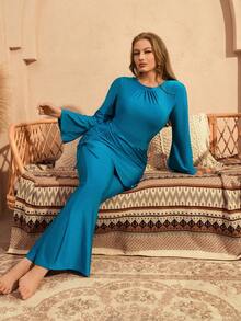 Swim Mulvari 大码女式新款纯色中东风情三件套泳衣，可拆卸胸垫，方便的前拉链，褶皱前领口，修身喇叭袖连体泳衣，性感修身喇叭裤，休闲侧边抽绳不对称下摆泳裙，时尚沙滩度假泳装 - 墨綠色 - 查看 6