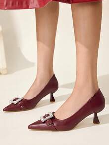 CUCCOO CHICEST 女士纯色尖头水钻装饰优雅高跟鞋 - 酒紅色 - 查看 6