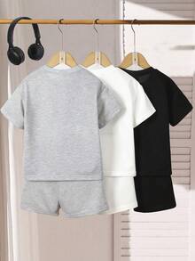 SHEIN Genkimix Kids 6件套儿童夏季休闲简约时尚圆领T恤+短裤套装，3种颜色可选（灰色、黑色、白色）。简约短袖T恤搭配短裤，舒适日常穿着，适合儿童，活动自如，简约设计也易于搭配其他配饰或外套，是满足日常休闲需求的儿童基本款服装。 - 彩色 - 查看 3