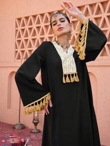 Al Najma Floral Patchwork Solid Color Fringe Cuff Black Long Cardigan - Black - View 2