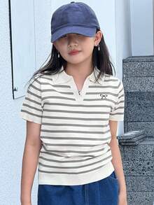 Dazy Kids Tween Girls' Casual Commuter Butterfly & Striped V-Neck Short Sleeve Knit Top - Grey - View 1