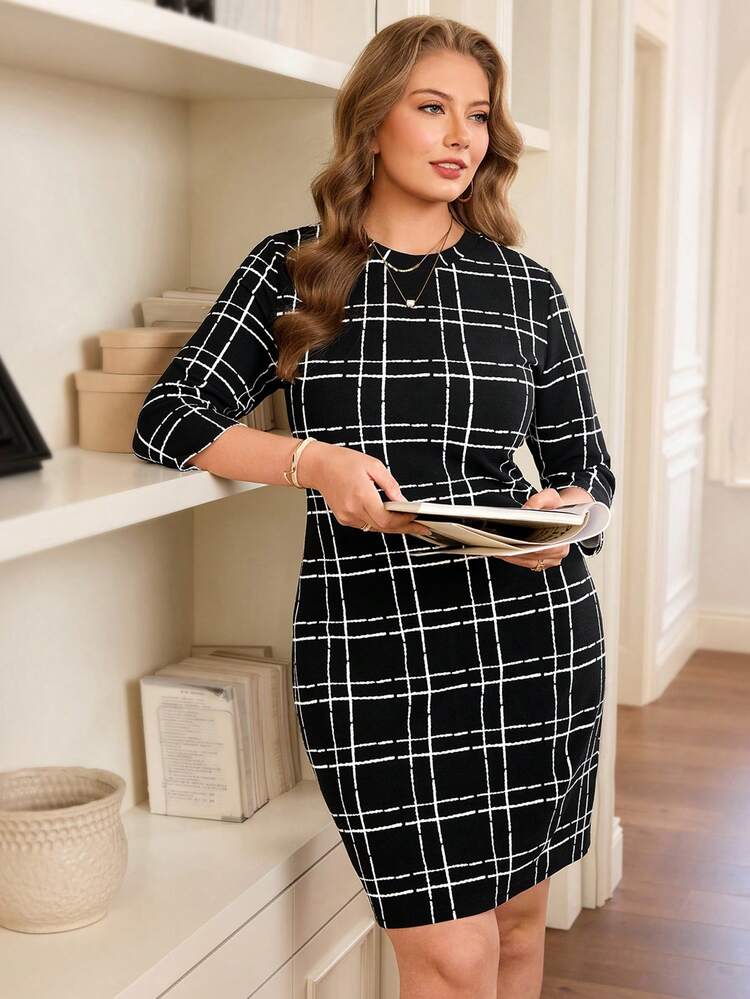 Plus Size Women's Summer  Casual VacationElegant Round Neck 3/4 Sleeve Fitted Plaid Black Short Dress, Early Spring Casual,Vacation,Early Spring,Spring Break Outfits ,Vacation Outfits Women ,Holiday Outfits For Women,Spring Dress Women,Going Out Outfits,2026 New Clothes,Simple And Fashionable For Everyday Wear, Plaid Dress Women, Women Plaid Dress,