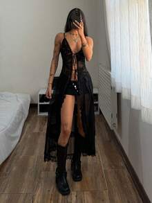 StreetHx 女士千禧年代风格蕾丝拼接荷叶边性感无袖长款背心，休闲街头风 - 黑色 - 查看 1