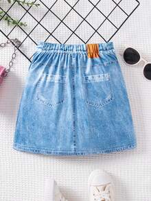 SHEIN Genkimix Kids Váy denim họa tiết kỳ lân hoạt hình dễ thương cho bé gái - Màu xanh lam - Xem 2
