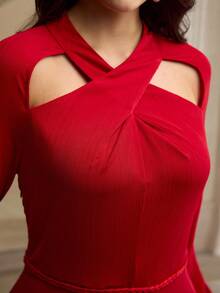ZEYLAH Cut-Out Long Sleeve Mesh Patchwork Pleated Dress - Red - View 2