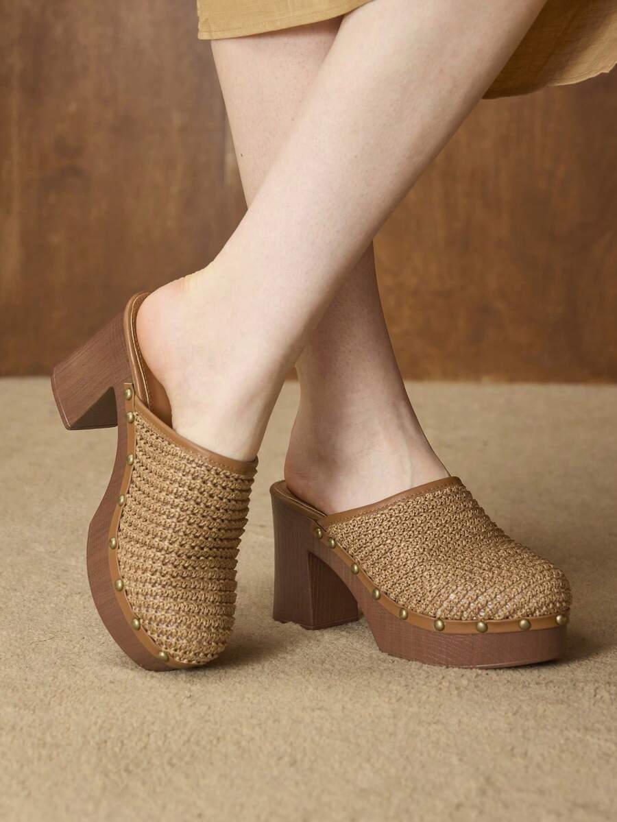 MOTF GIÀY CAO GÓT ĐÍNH ĐÁ VÀ DÉP XĂNG ĐẾ CHO NỮ - Màu be - Xem 1