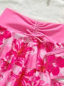 SHEIN 少女碎花三件套泳衣套装，含裙子，适合海滩度假。少女两件套泳衣，比基尼套装配纱笼裙，泳裙套装，碎花泳衣，粉色比基尼套装配纱笼裙，少女泳装，粉色碎花少女比基尼，两件套泳衣，粉色少女，粉色碎花泳装裙，少女比基尼套装，碎花 - 粉色 - 查看 5