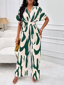 SOLERSUN All-Over Print V-Neck Waist Cinched Casual Short Sleeve Jumpsuit (Print Randomly)