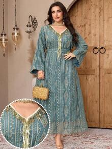 Al Najma Plus Size Women V-Neck All-Over Print Fringe Decor Long Sleeve Arabic Style Dress - Green - View 3