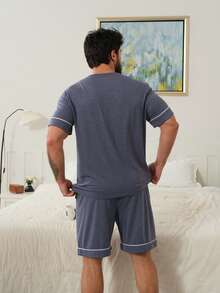 DAZY Men's Solid Color T-Shirt And Shorts Pajama Set, Summer - Blue - View 2