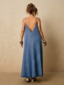 Travachic Plus Size Light Blue Denim Dress With Straps A-Line Dress - Summer Vacation Outfit - Medium Wash - View 4