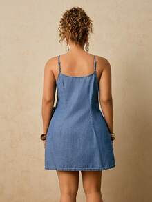 Travachic 大码女式休闲时尚侧系带牛仔连衣裙 - 淺色水洗藍 - 查看 2