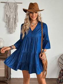 Vestido de muñeca suelto con efecto de mezclilla, cuello en V, volantes en capas en el bajo, hombros caídos para mujer, estilo occidental y casual de LanaWest - Azul - Ver 6