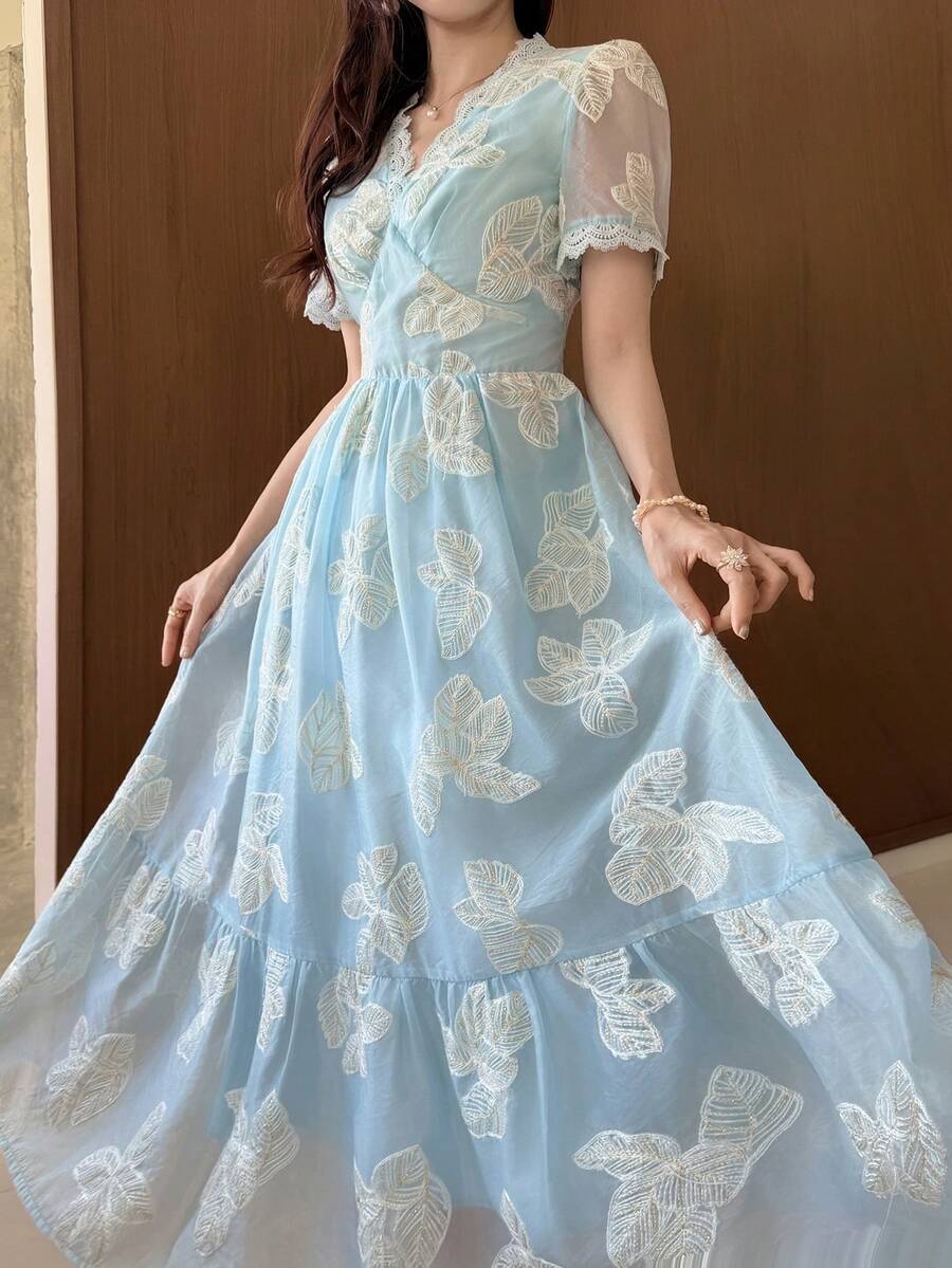 DAZY 春夏优雅蕾丝拼接中长连衣裙，刺绣设计，修身剪裁，收腰设计，适合休闲、约会、婚礼、派对等场合穿着。 - 藍色 - 查看 1