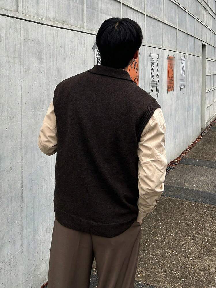 Men's Solid Color Knit Vest Suit With Beige Shirt, Commuter Outfit For Spring And Autumn