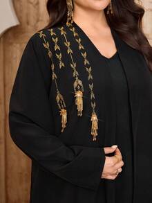 Al Najma Plus Size Women V-Neck Tassel Decor Casual Daily Wear Long Sleeve Arabic Robe - Black - View 3