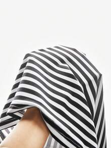 SHEIN Áo thun cardigan cổ tròn kẻ sọc tay dài đa năng cho bé gái tuổi teen, phù hợp cho mùa xuân và mùa thu - Đen và trắng - Xem 4