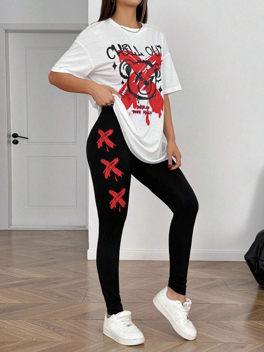 SHEIN 少女两件套,白色圆领泰迪熊涂鸦印花宽松T恤和黑色紧身裤运动服 - 黑與白 - 查看 1