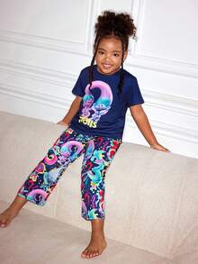 SHEIN Trolls 2pcs/Set Young Girl Casual Cartoon Letter Print Round Neck Short Sleeve Top And Pants Comfortable Pajama Set - متعدد الألوان - مشاهدة 5
