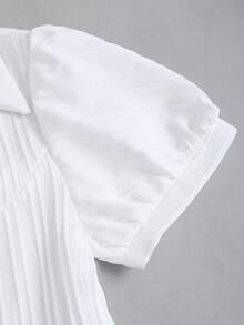 Sweetra Women's Elegant V-Neck Single-Breasted White Striped Short Sleeve Blouse, Spring/Summer - White - View 5