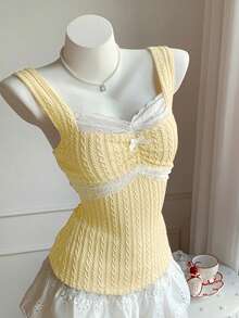 Comfortcana Áo camisole thời trang nữ phối ren tương phản với nơ và bèo nhún. - Màu vàng - Xem 6