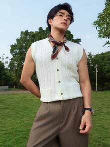 DAZY 男士V领纽扣针织背心，适合通勤和夏季穿着 - 白色 - 查看 6