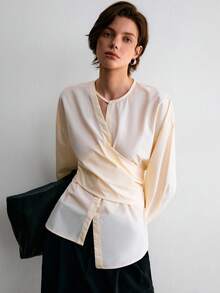 ATUI Studio Áo kiểu nữ màu trơn, vạt áo bất đối xứng, kiểu quấn, thích hợp cho mùa xuân/thu. - Màu be - Xem 4